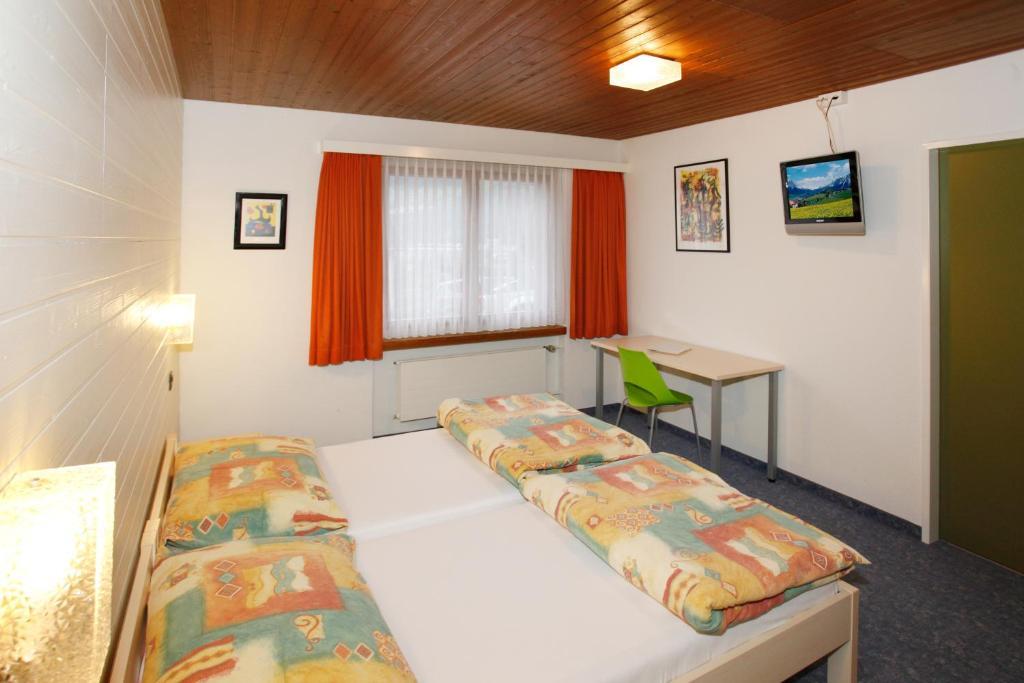 Hotel Krone Attinghausen Værelse billede